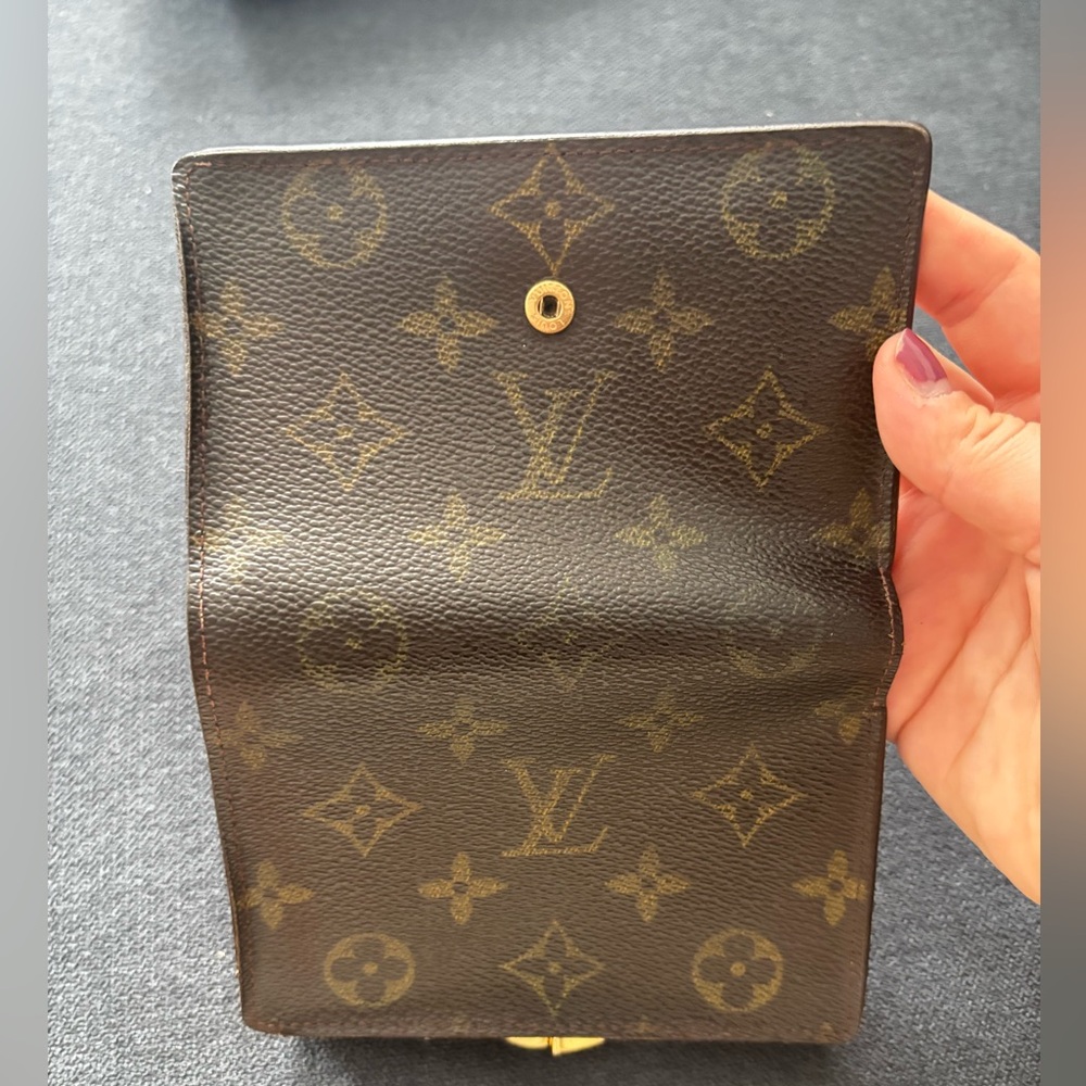 Louis Vuitton Vintage Kisslock Monogram Brown Wallet - Picture 7 of 13